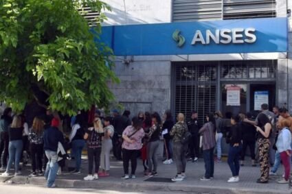 Sigue abierta la inscripción al Refuerzo Alimentario para Adultos sin Ingresos