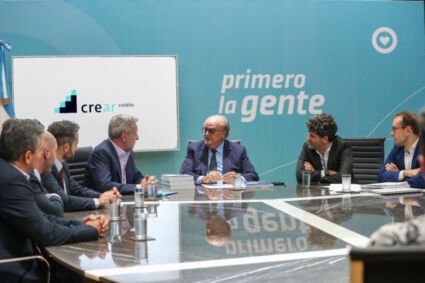 Arcioni y Mendiguren pusieron en marcha el programa Crédito Argentino para fortalecer a las economías regionales de Chubut