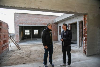 En Villa Gesell, Katopodis recorrió obras con inversión provincial