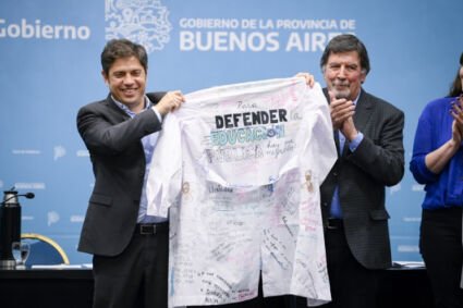 Kicillof anunció un proyecto para establecer la obligatoriedad de la educación desde los tres años