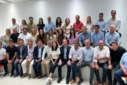 Intendentes bonaerenses entre la presión electoral y el control territorial